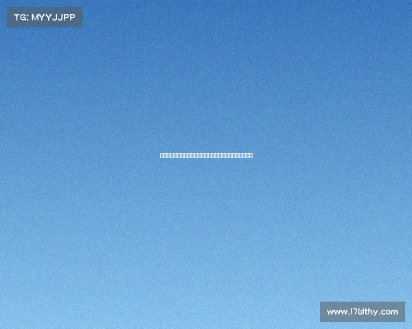 老对手重逢费内巴切击败拉齐奥赛后穆里尼奥与萨里亲切合影